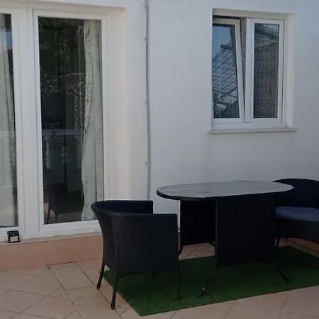 Matej Apartment *
